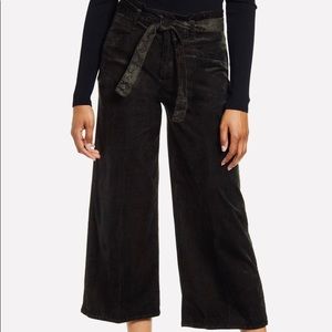 Paige black cropped pants